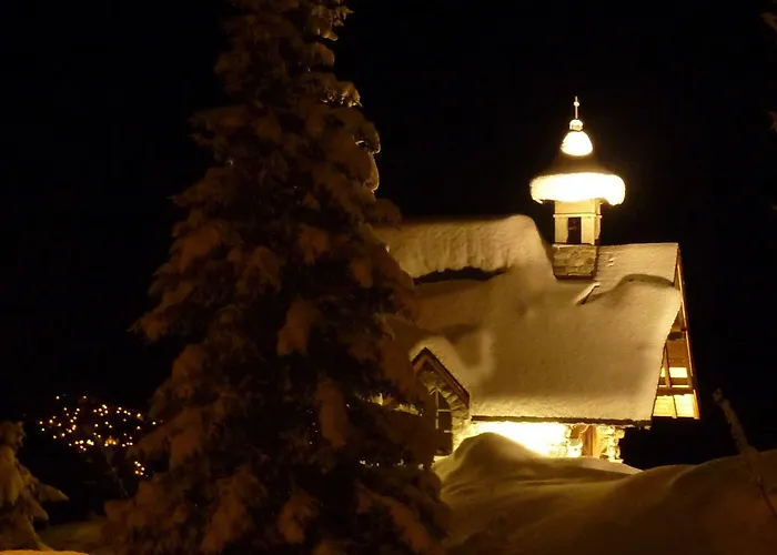 Hotel Les Ancolies 3*