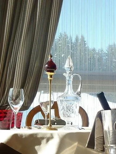 Отель Les Ancolies 3*